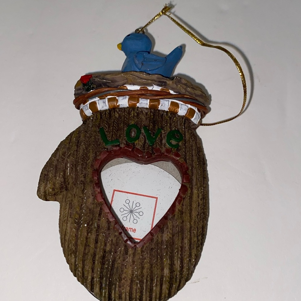 Christmas mitten ornament frame for the tree